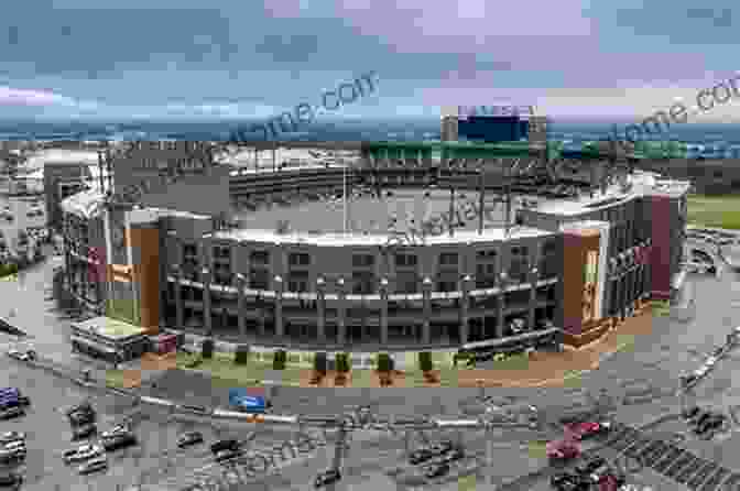 Lambeau Field, The Legendary Home Of The Green Bay Packers Where Cleveland Played: Sports Shrines From League Park To The Coliseum (Lost)